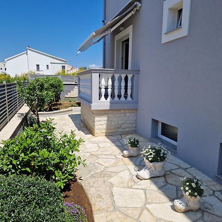Cosy Villa Near The Beach Zadar Exterior foto